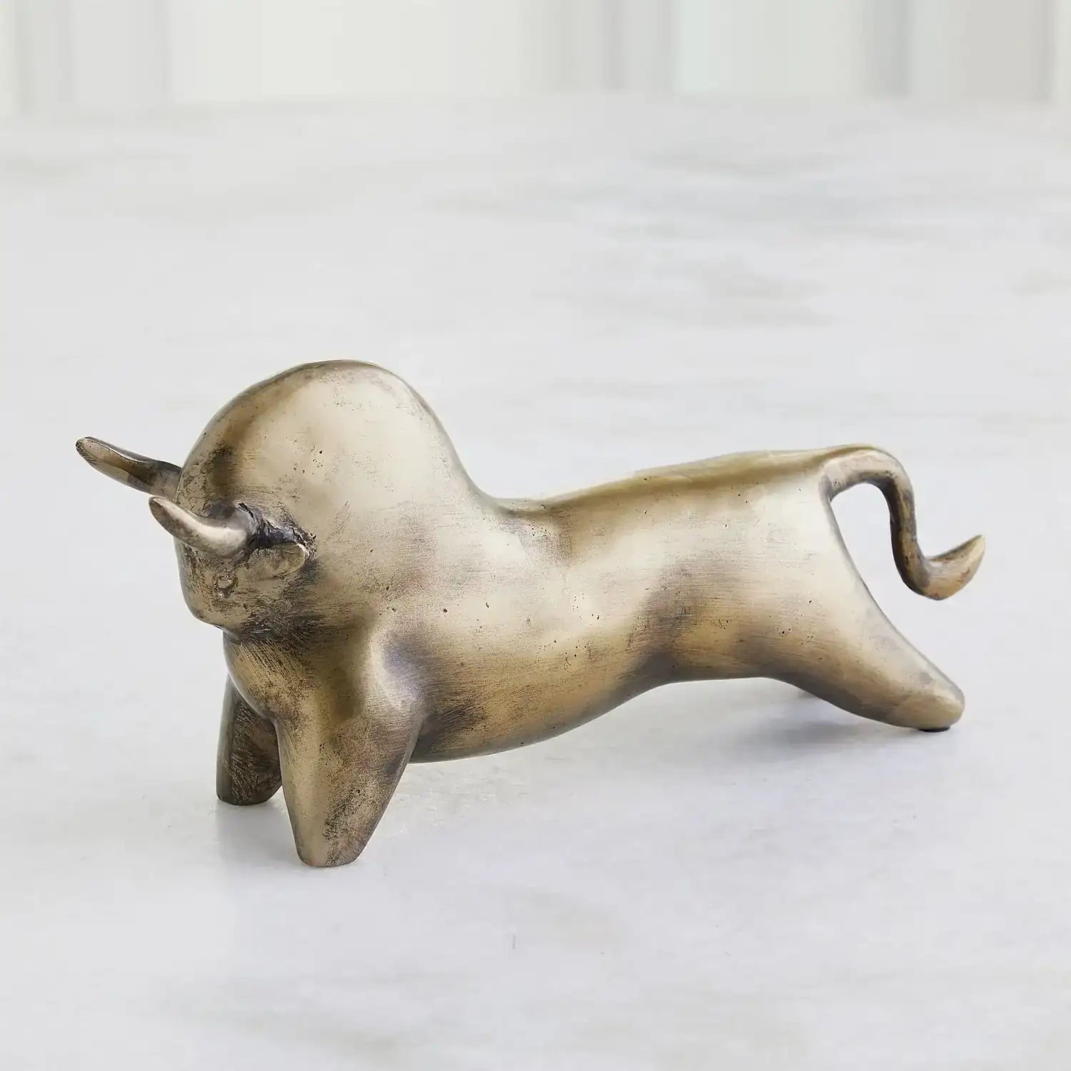 GLOBAL VIEWS SAMPSON BULL SCULPTURE - Decorative Accents