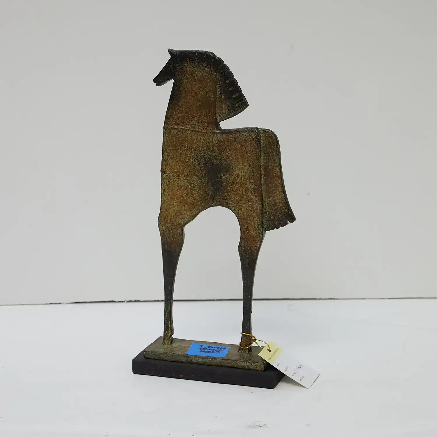 GLOBAL VIEWS TROJAN HORSE SCULPTURE - Decorative Accents