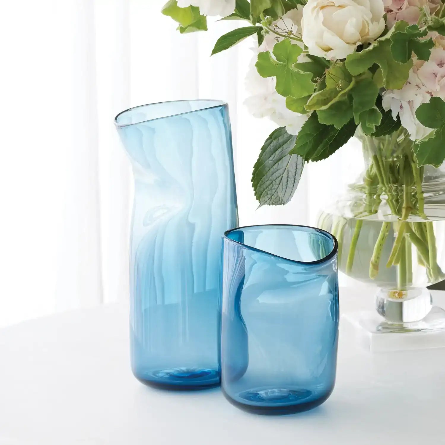 GLOBAL VIEWS CONTOUR VASE - Art