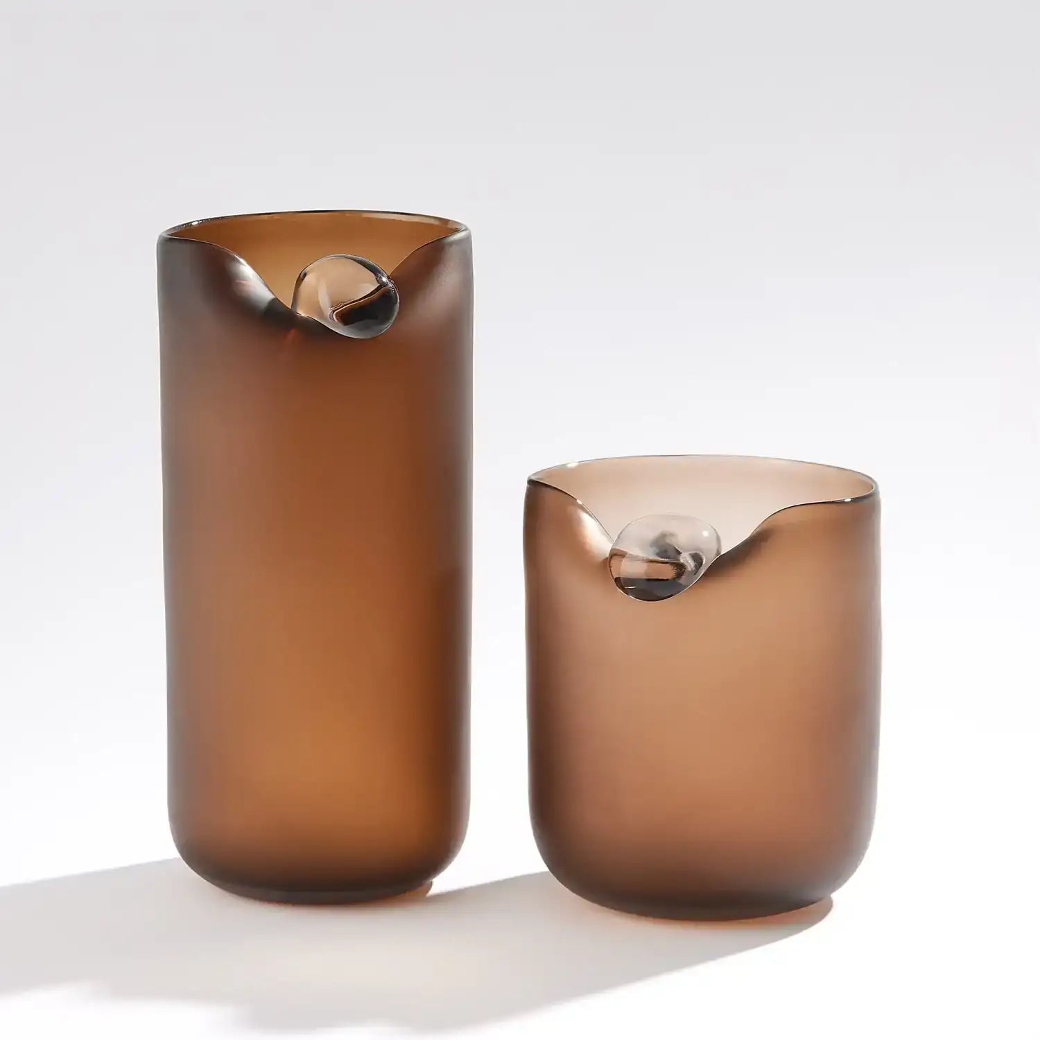 GLOBAL VIEWS POISE VASE - Decorative Accents
