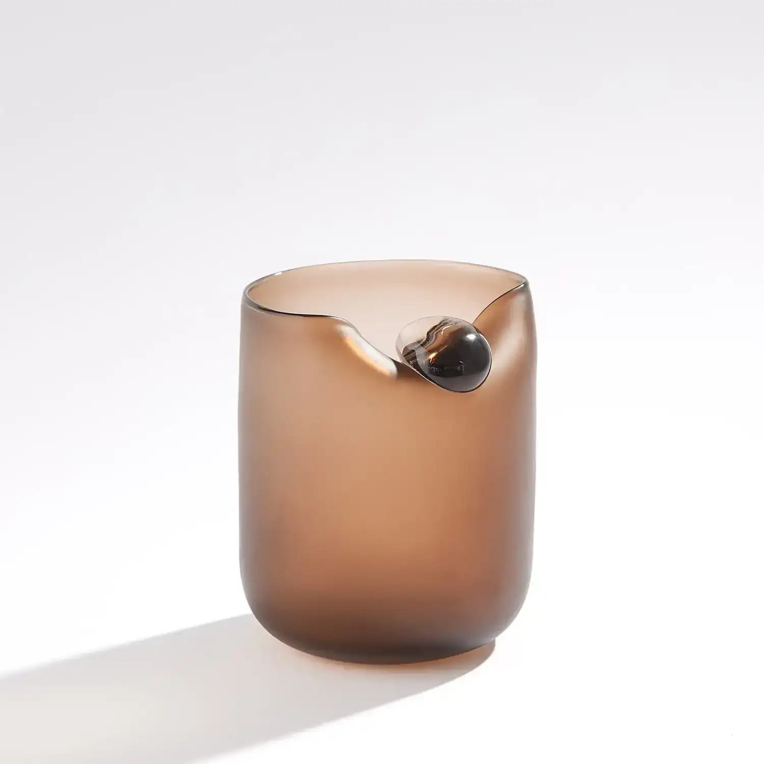GLOBAL VIEWS POISE VASE - Decorative Accents