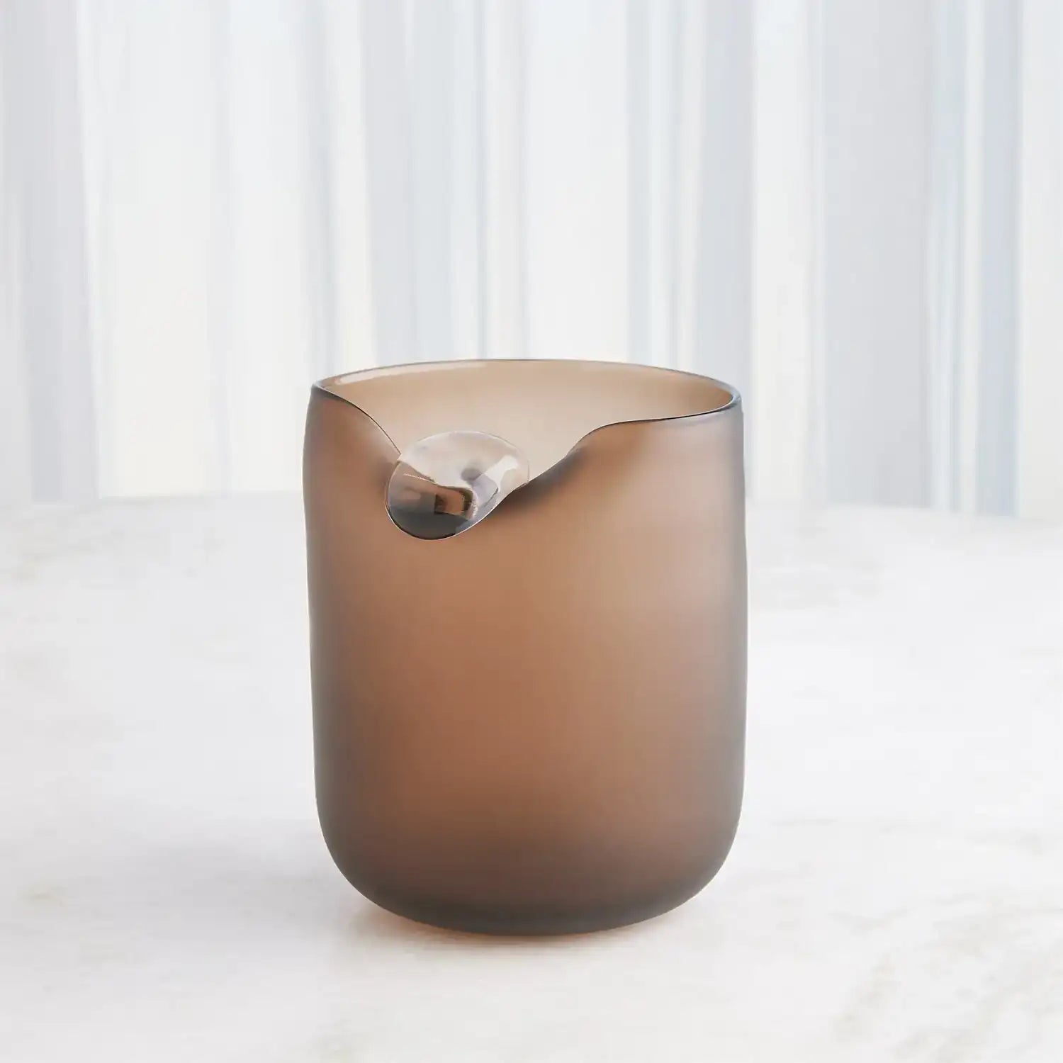 GLOBAL VIEWS POISE VASE - Decorative Accents