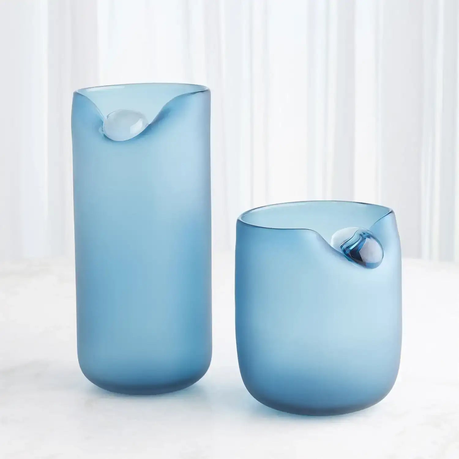 GLOBAL VIEWS POISE VASE - Decorative Accents
