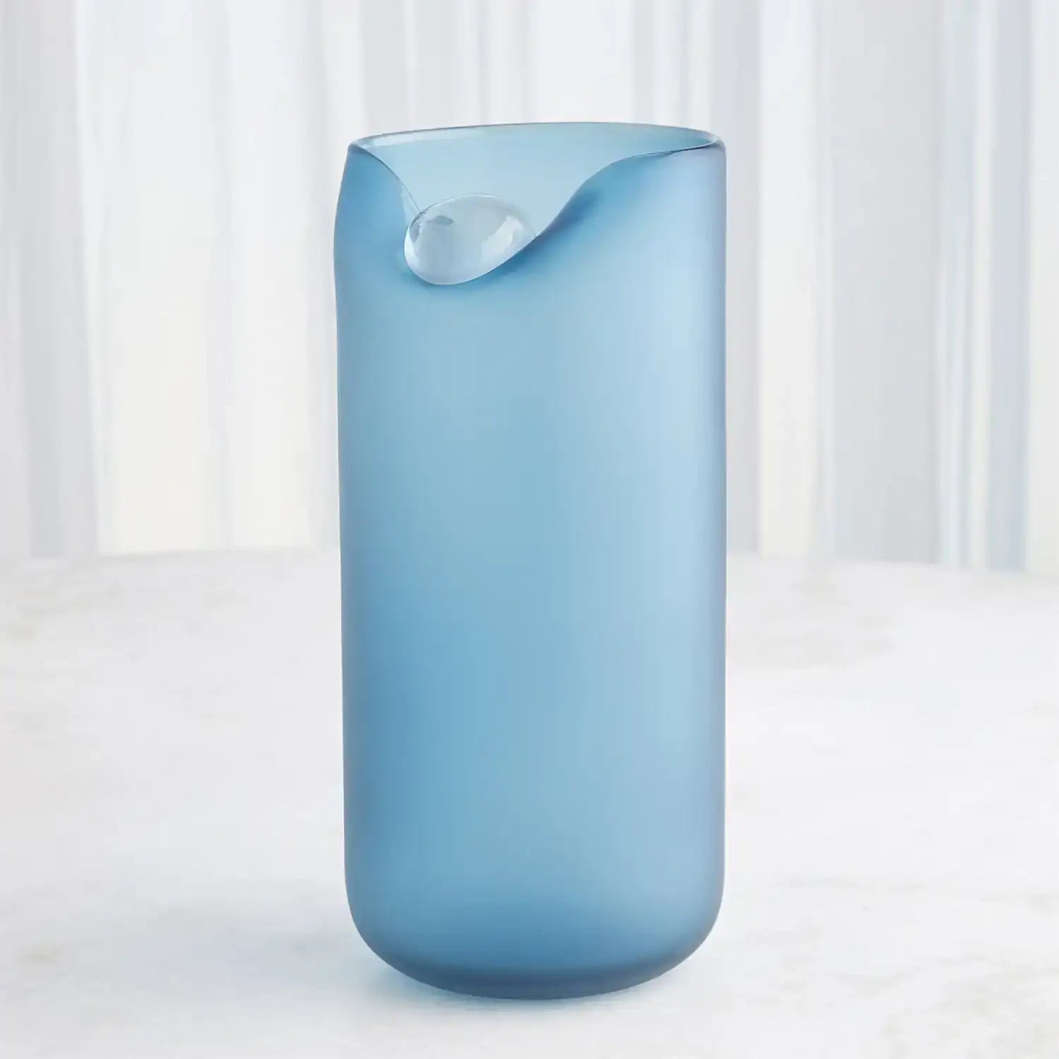 GLOBAL VIEWS POISE VASE - Decorative Accents