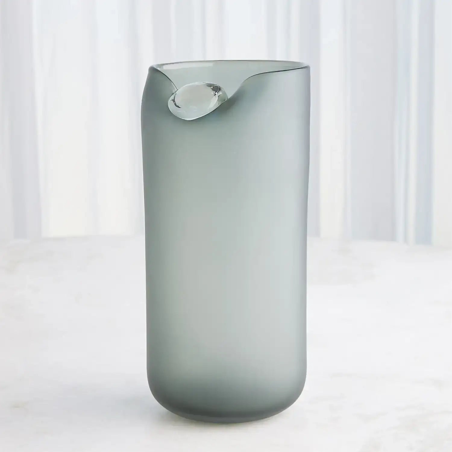 GLOBAL VIEWS POISE VASE - Decorative Accents