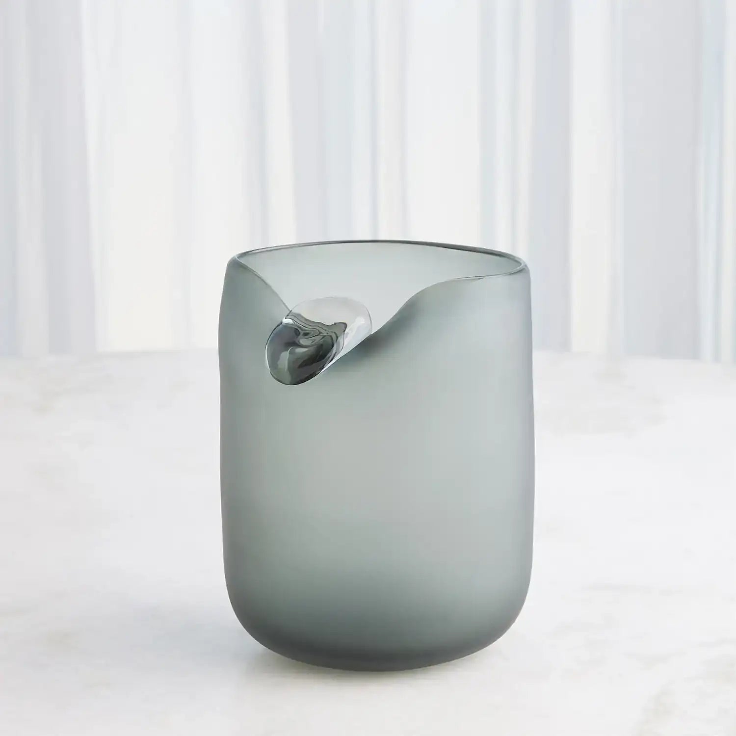 GLOBAL VIEWS POISE VASE - Decorative Accents