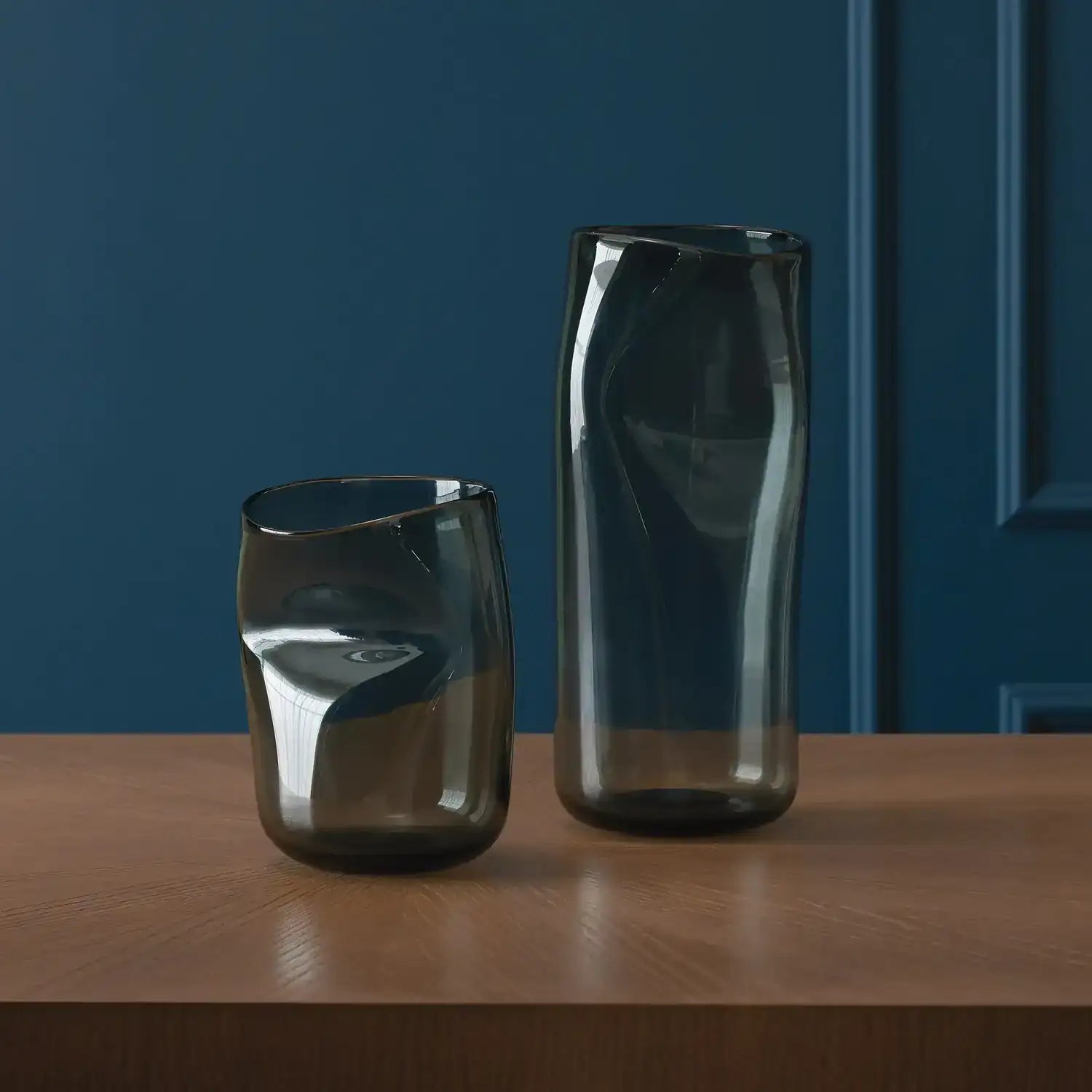 GLOBAL VIEWS CONTOUR VASE - Art