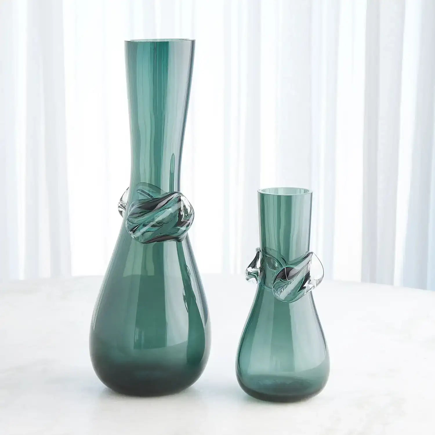 GLOBAL VIEWS KNOT VASE - Art