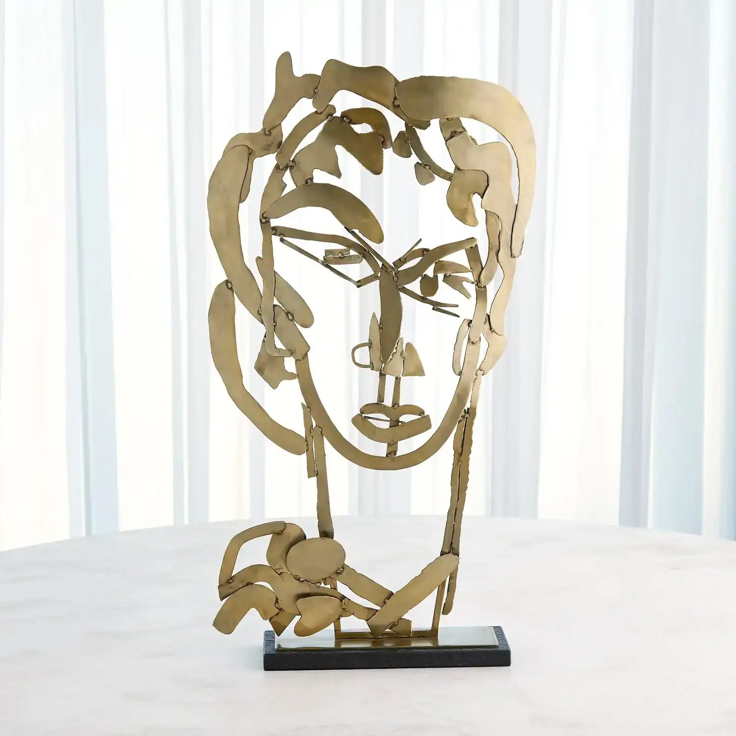 GLOBAL VIEWS HERO SCULPTURE - Decorative Accents