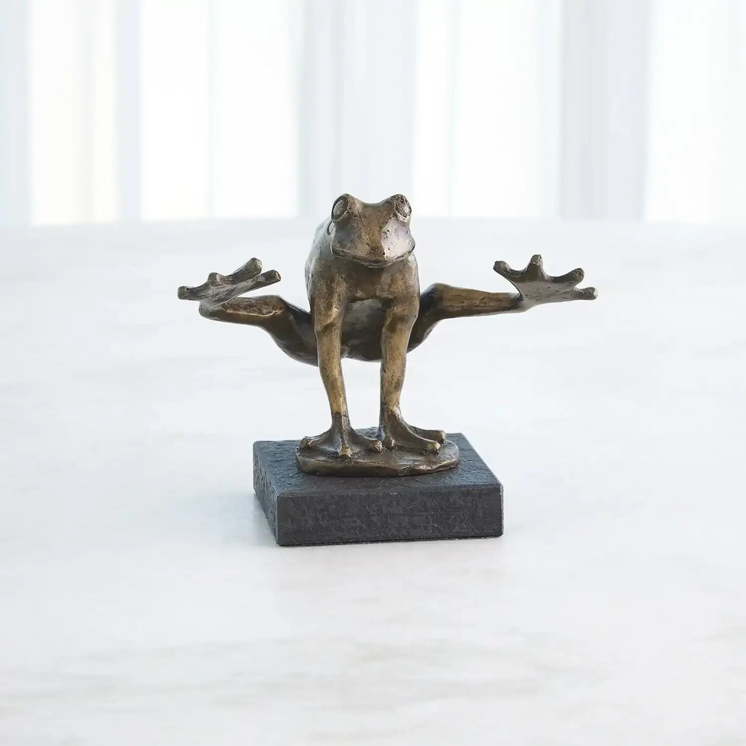 GLOBAL VIEWS LEAP FROG - Decorative Accents
