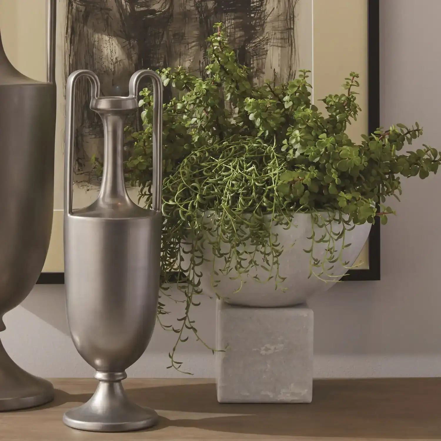 GLOBAL VIEWS ELEMENTS BOWL ON TILT BLOCK - Decorative Accents