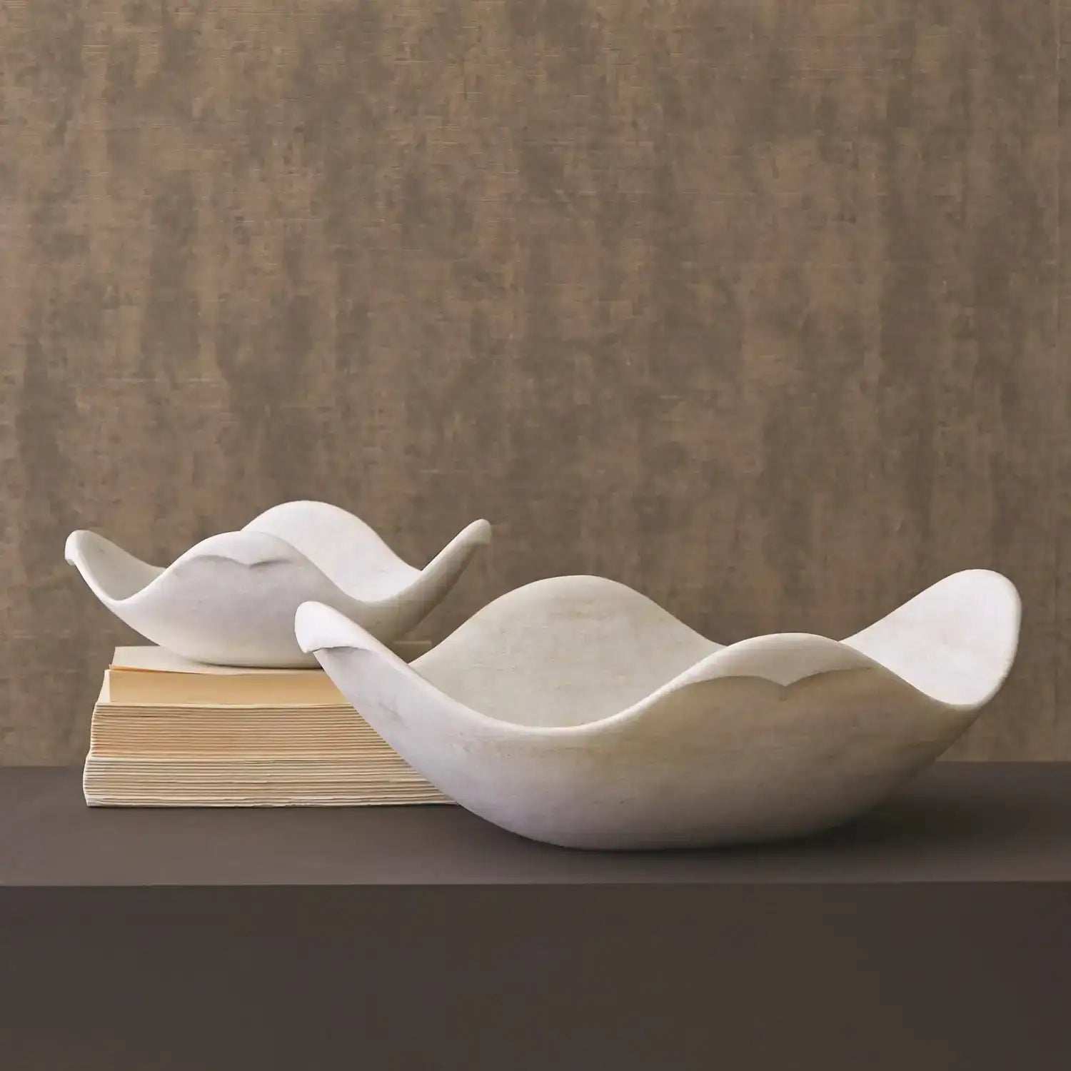 GLOBAL VIEWS MARBLE DOVE BOWL - Decorative Accents