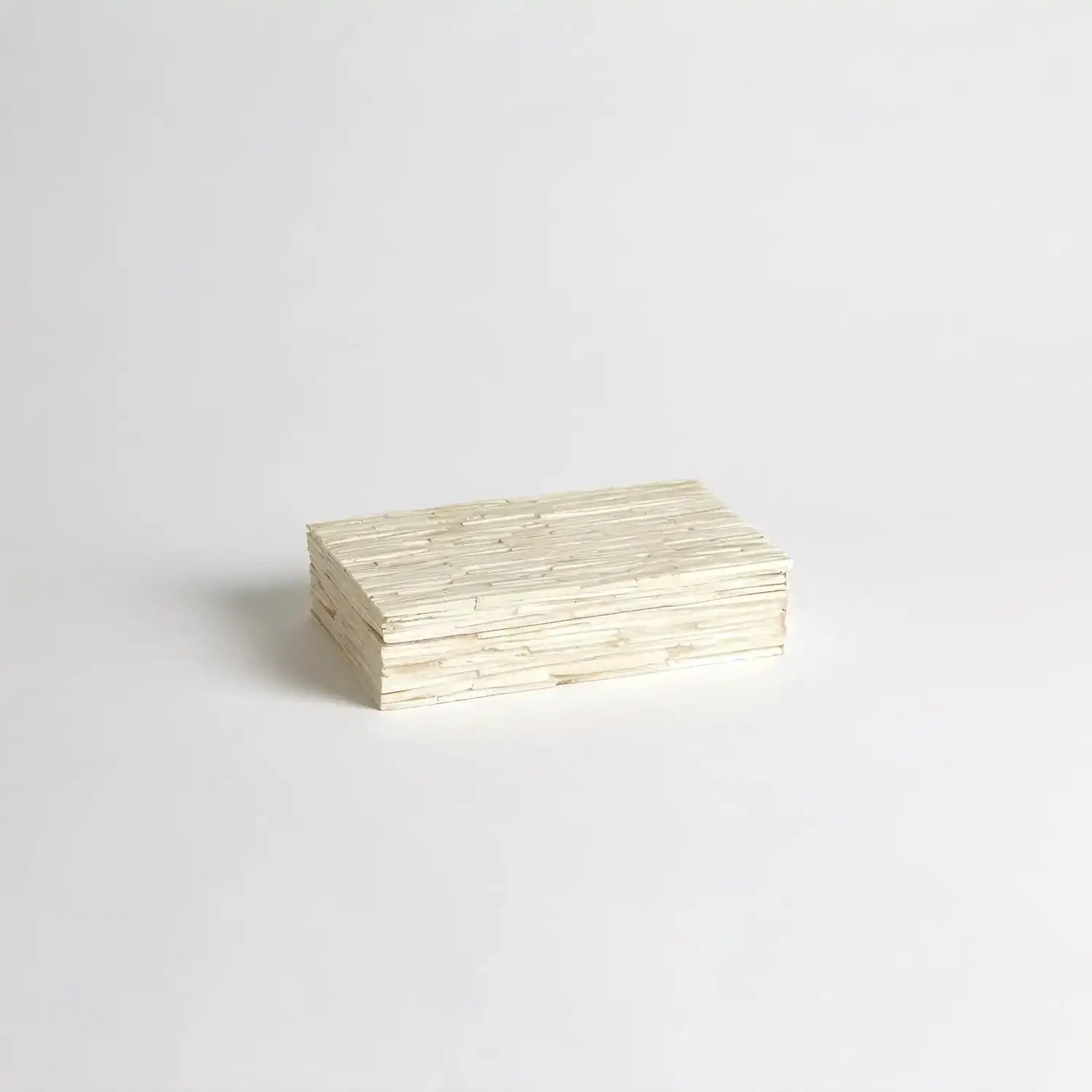 GLOBAL VIEWS CHISELED BONE STORAGE BOX - Decorative Accents