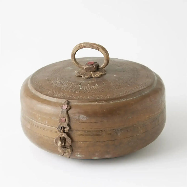 GLOBAL VIEWS VINTAGE CHAPATI BOX - Art