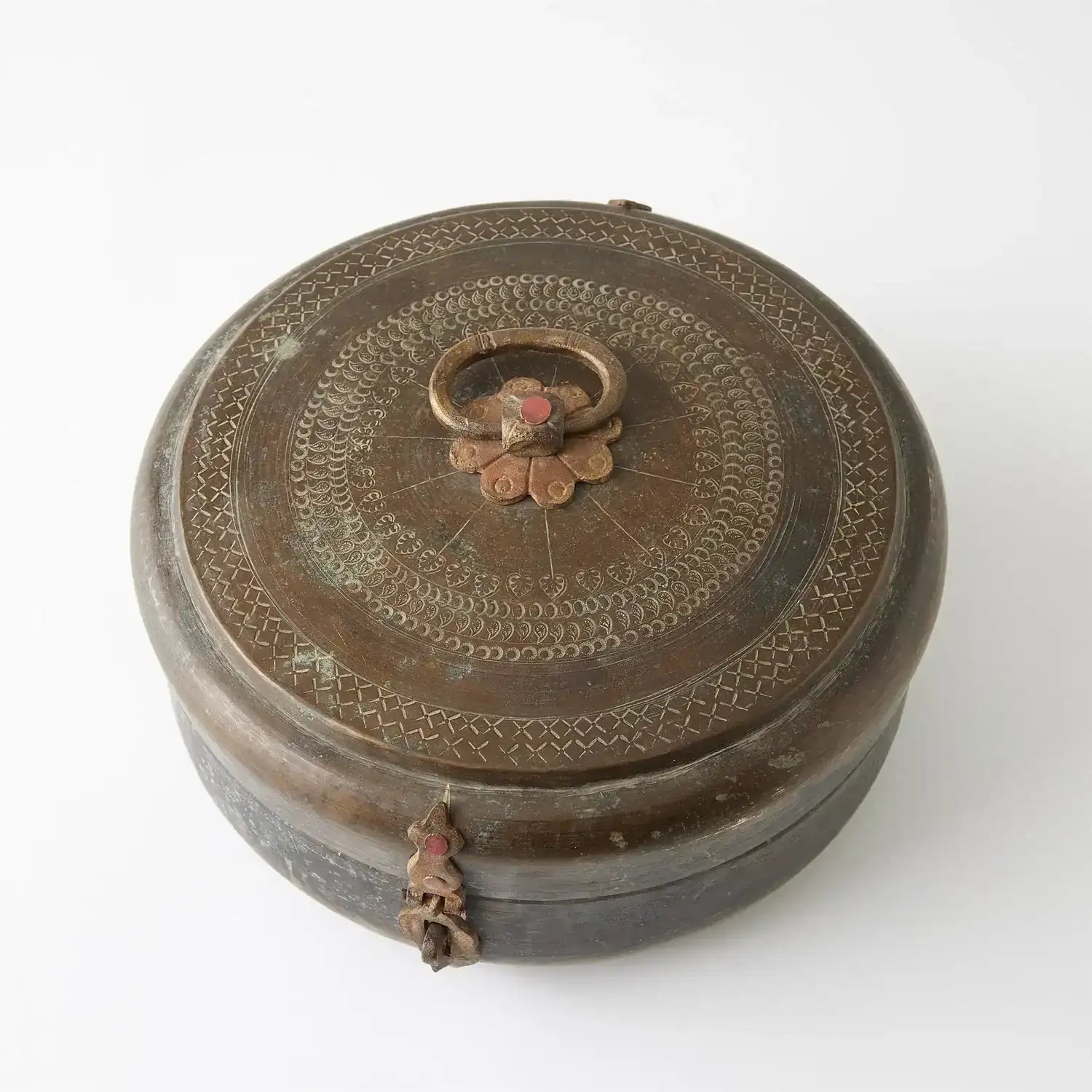 GLOBAL VIEWS VINTAGE CHAPATI BOX - Art