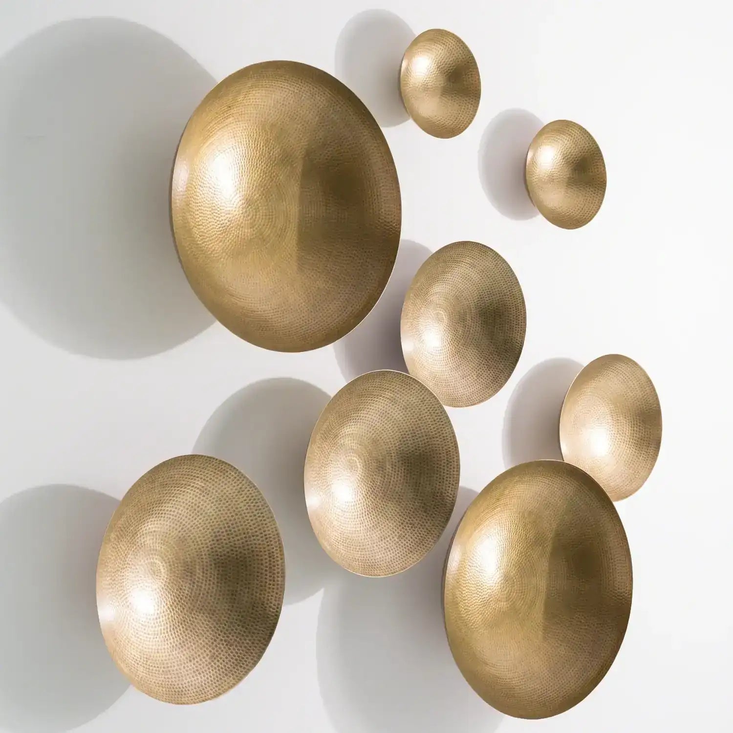 GLOBAL VIEWS INDIRA WALL BOWL - Decorative Accents