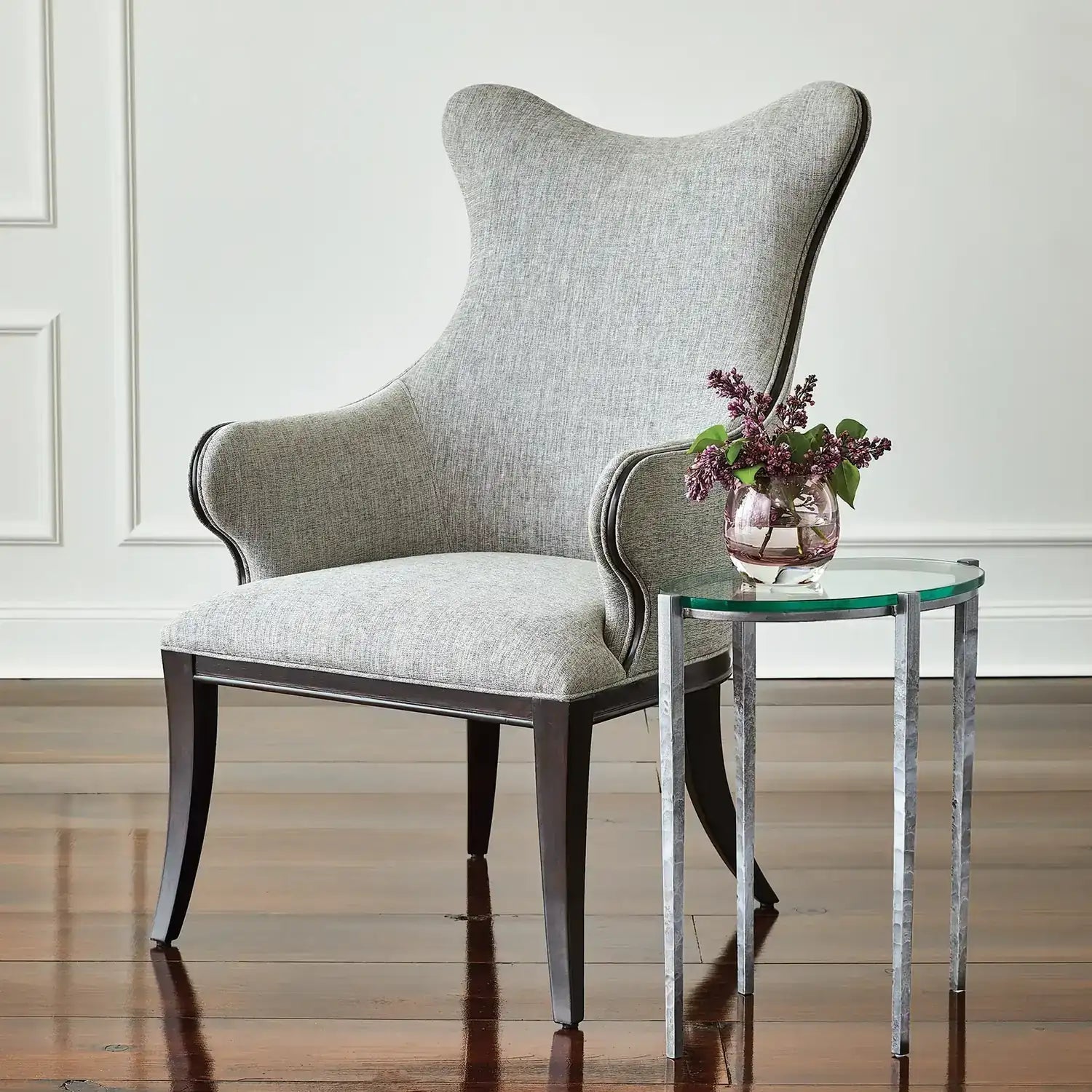 GLOBAL VIEWS PETITE OVAL ACCENT TABLE - Side