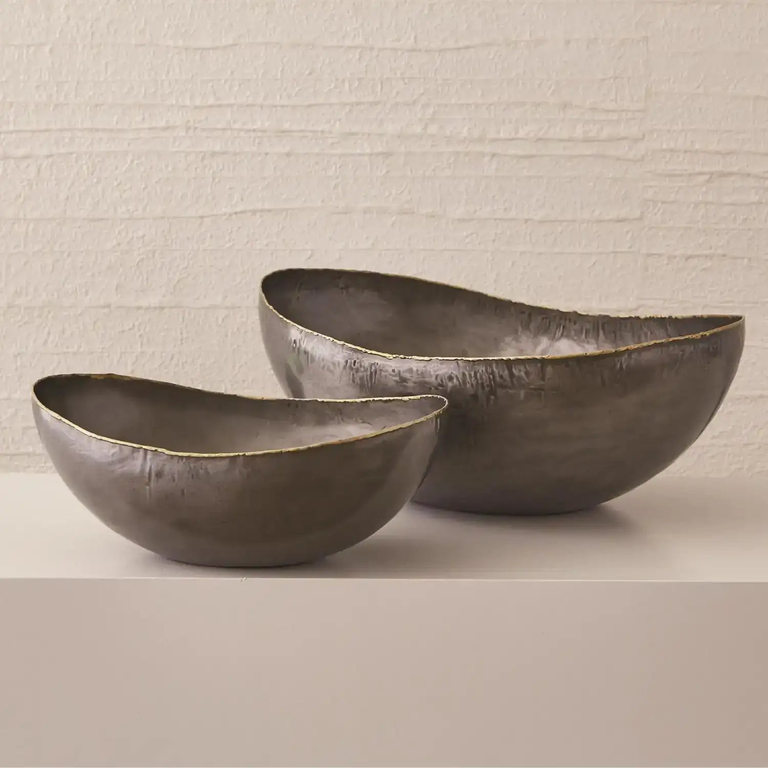 GLOBAL VIEWS LAFORGE OVAL BOWL - Decorative Accents