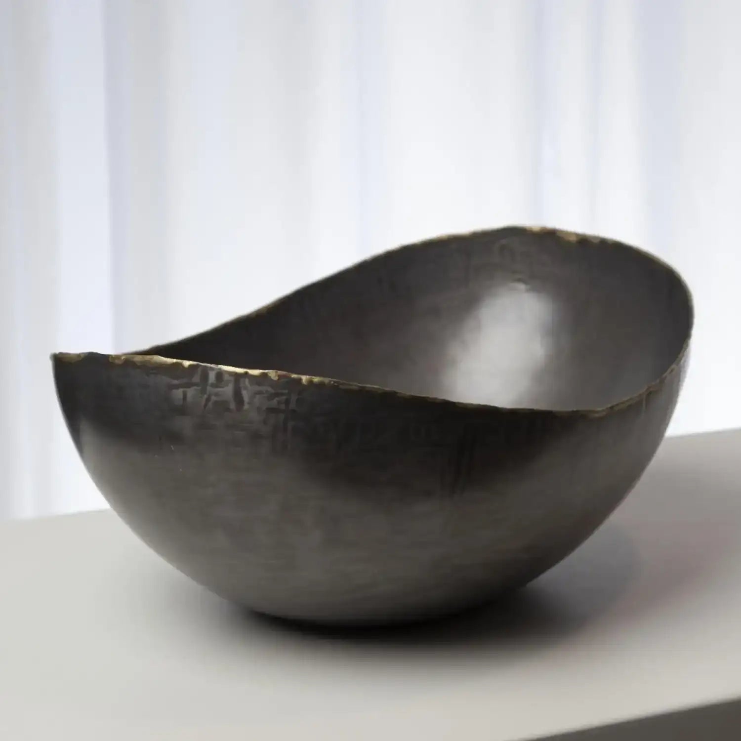 GLOBAL VIEWS LAFORGE OVAL BOWL - Decorative Accents