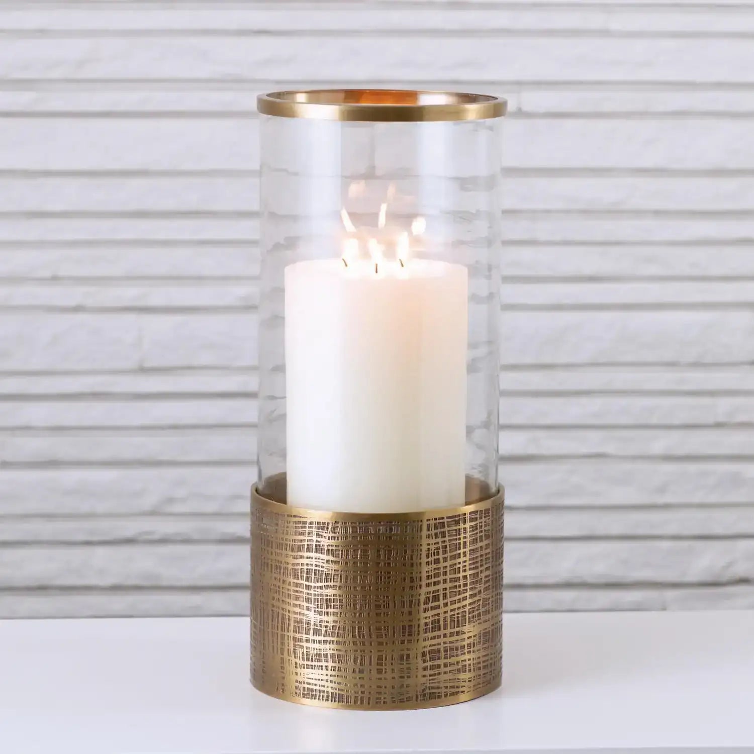 GLOBAL VIEWS PLAID ETCHED GLASS HURRICANE - Decorative Accents