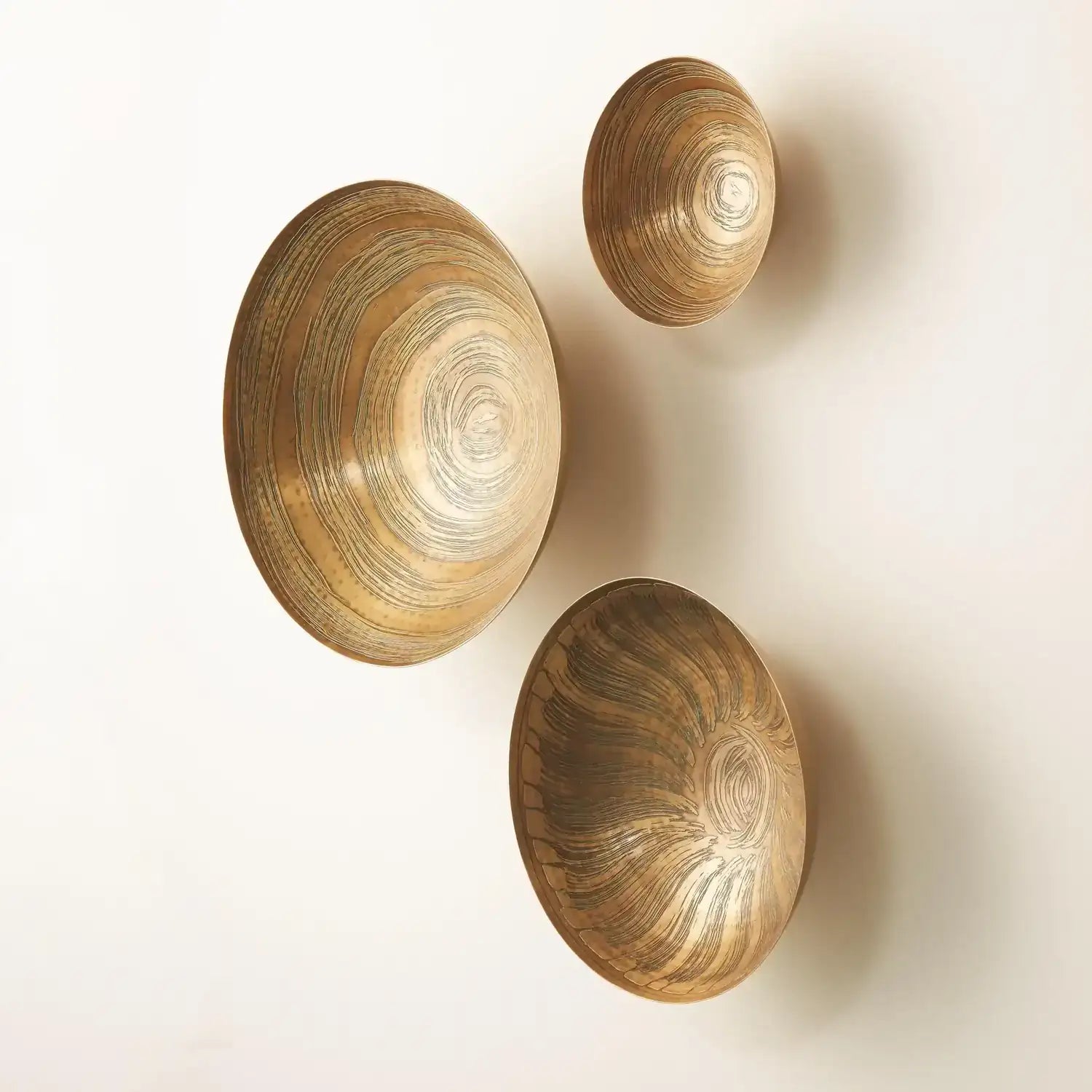 GLOBAL VIEWS S/3 SUN ETCHED WALL BOWLS - Decorative Accents