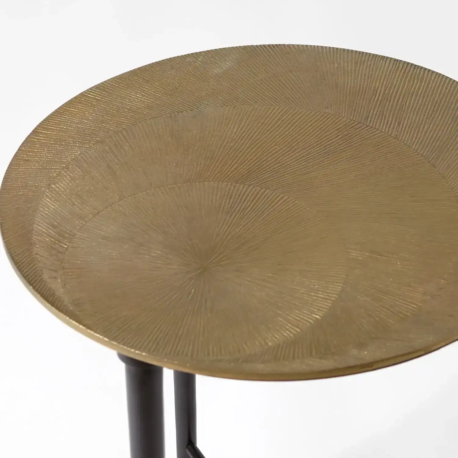 GLOBAL VIEWS CIRCLE ETCHED ACCENT TABLE - Side