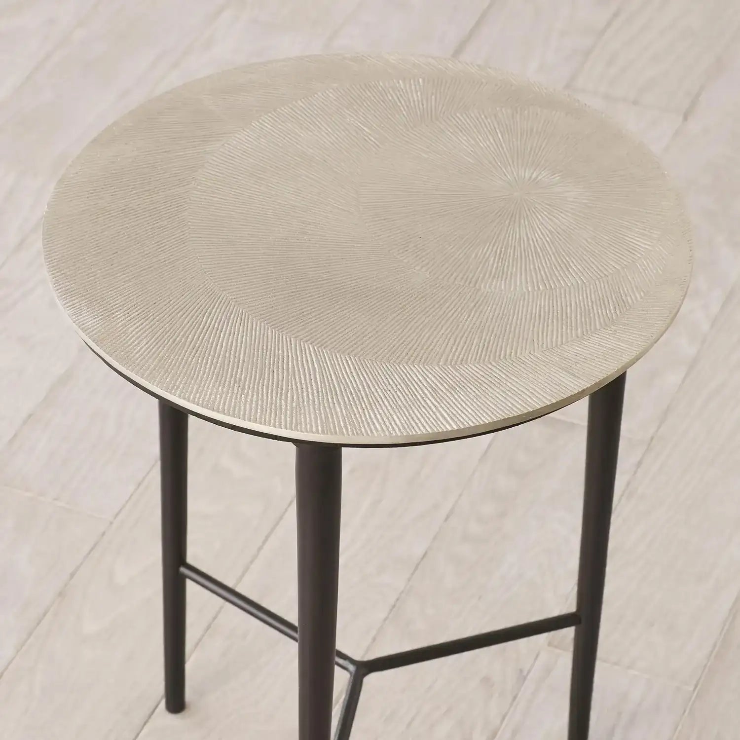 GLOBAL VIEWS CIRCLE ETCHED ACCENT TABLE - Side