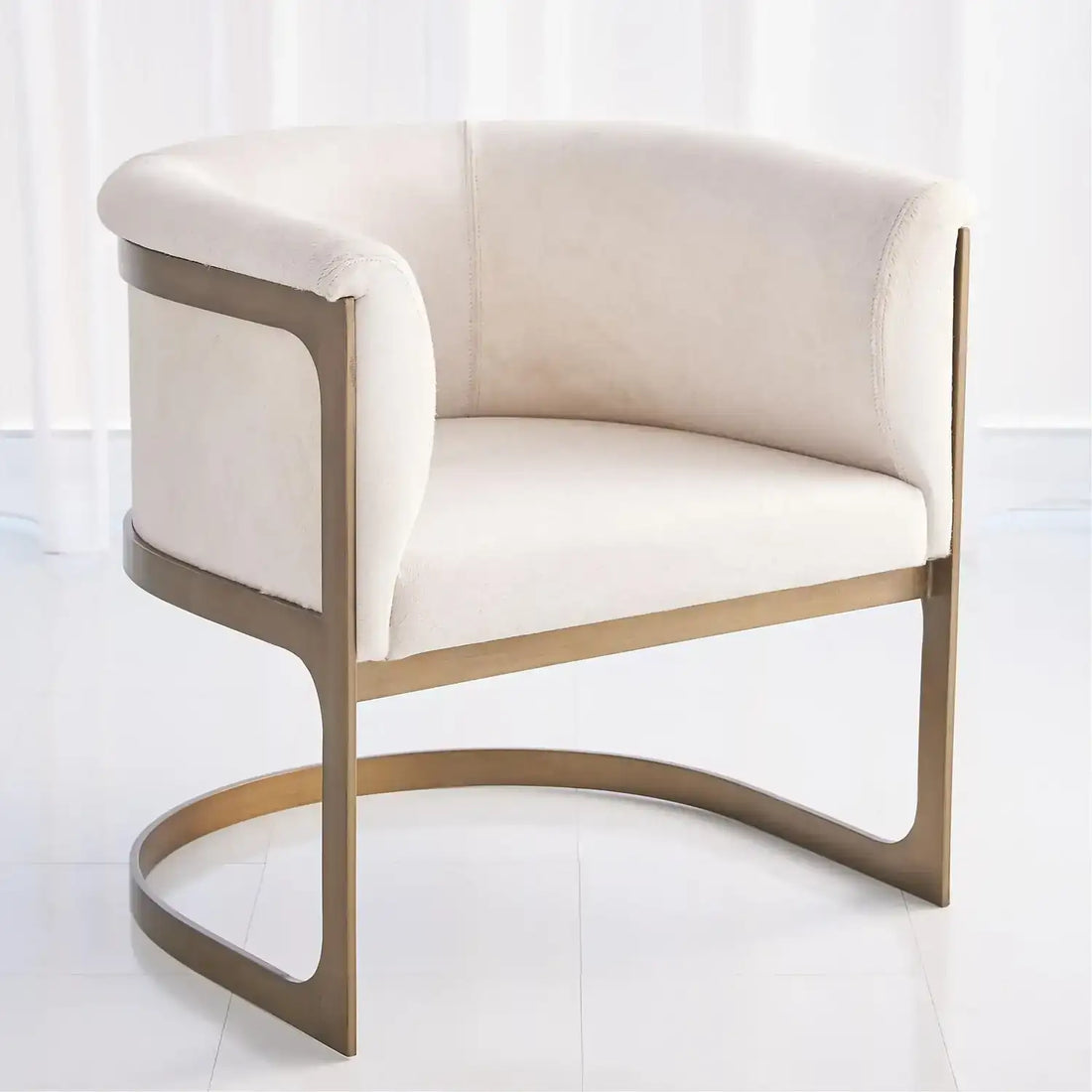 GLOBAL VIEWS REGAN BARREL CHAIR W/IVORY HAIR - Lounge