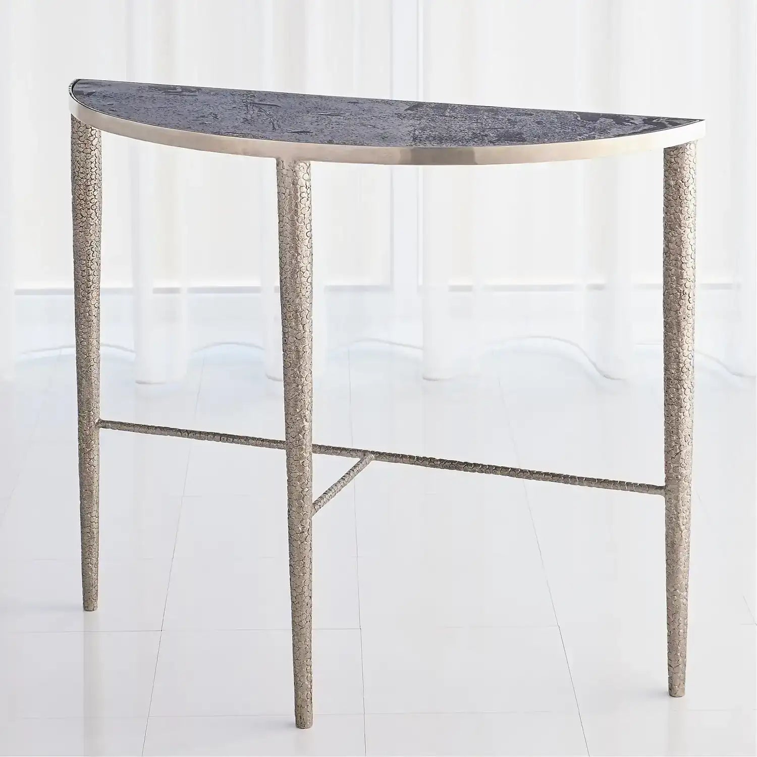 GLOBAL VIEWS HAMMERED CONSOLE - Consoles