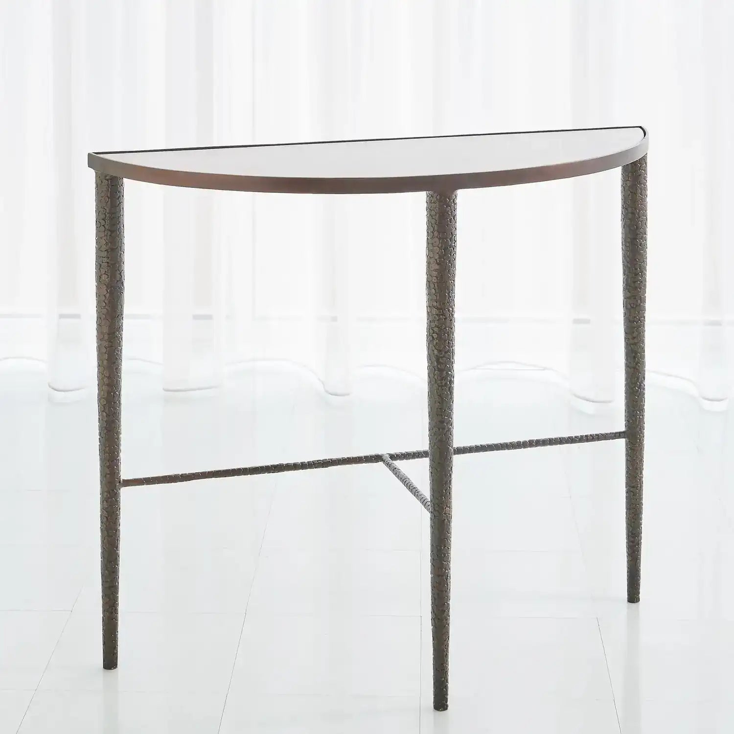 GLOBAL VIEWS HAMMERED CONSOLE - Consoles
