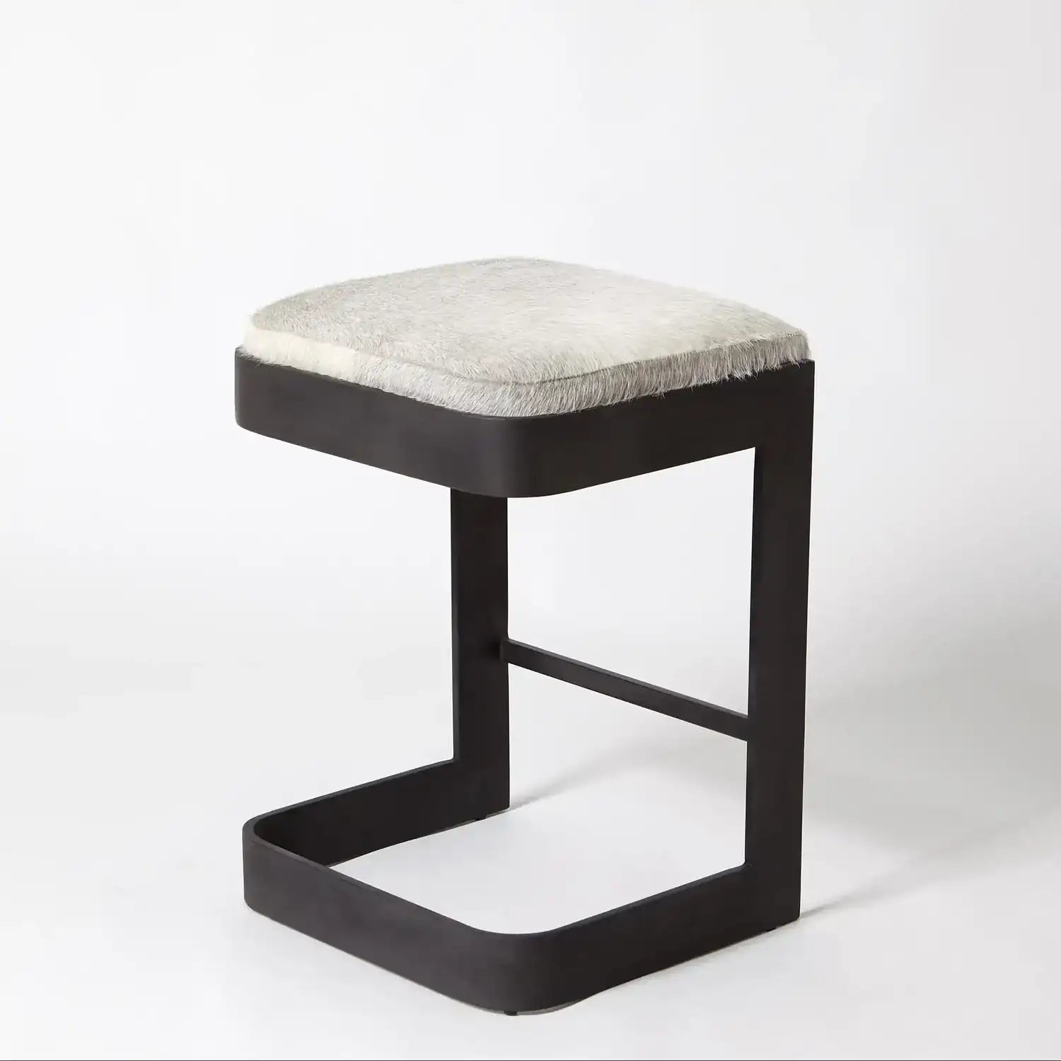 GLOBAL VIEWS REGAN LOW BAR STOOL W/GREY HAIR - Bar Stools