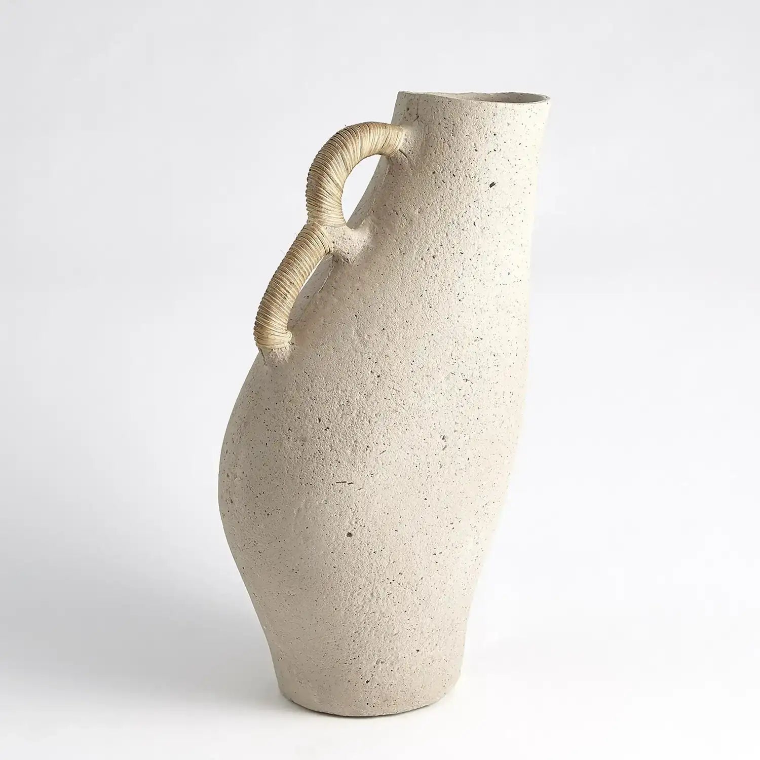 GLOBAL VIEWS LEANING VASE - Decorative Accents