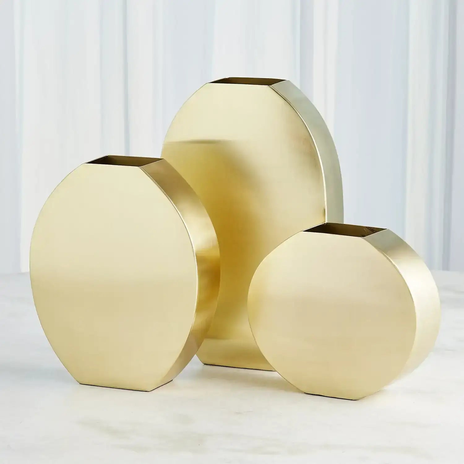GLOBAL VIEWS SQUARED OVAL VASE - Decorative Accents