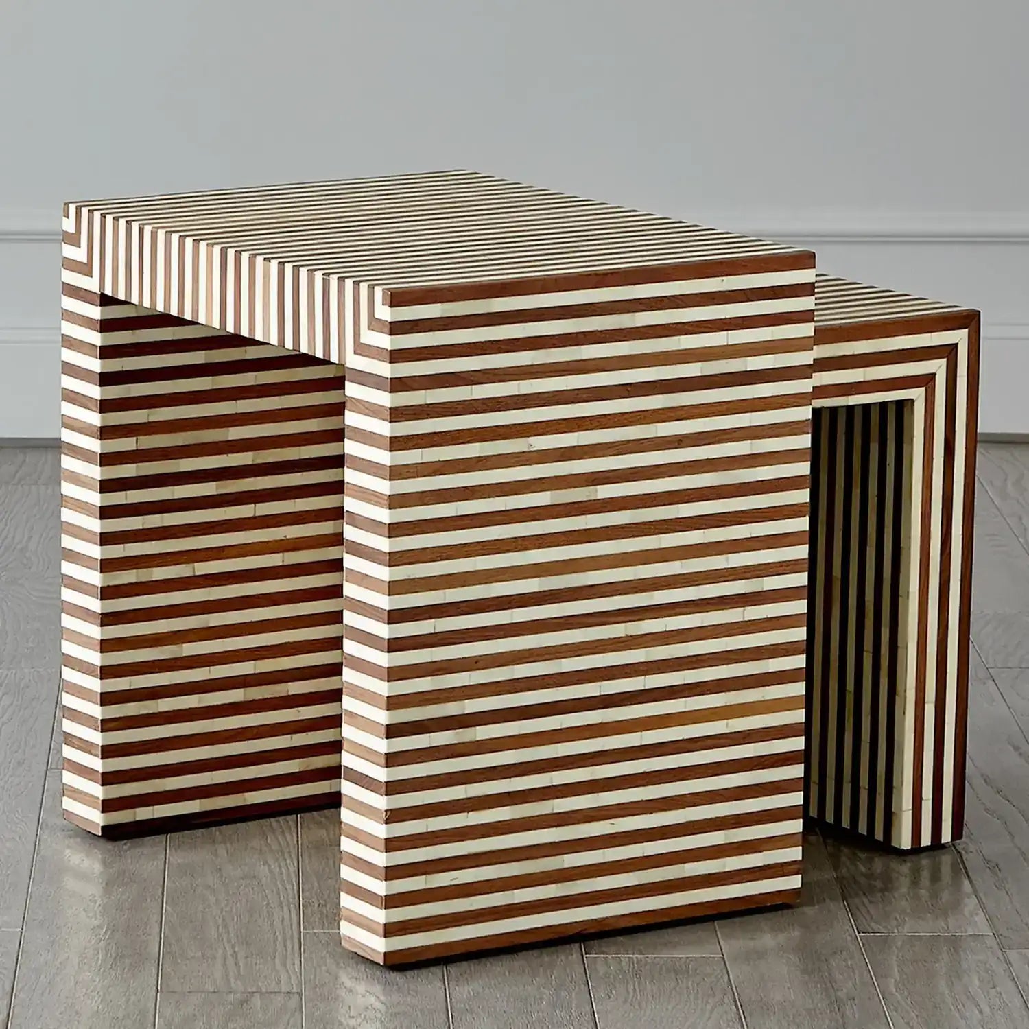 GLOBAL VIEWS SIENNA NESTING END TABLE - Side