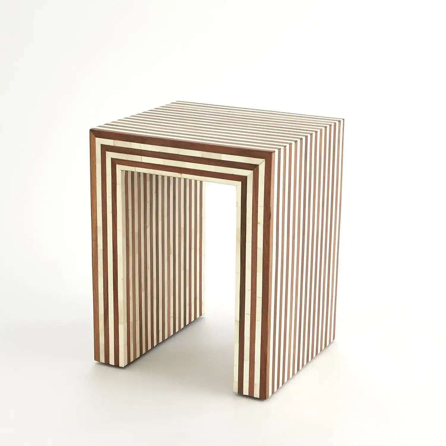 GLOBAL VIEWS SIENNA NESTING END TABLE - Side