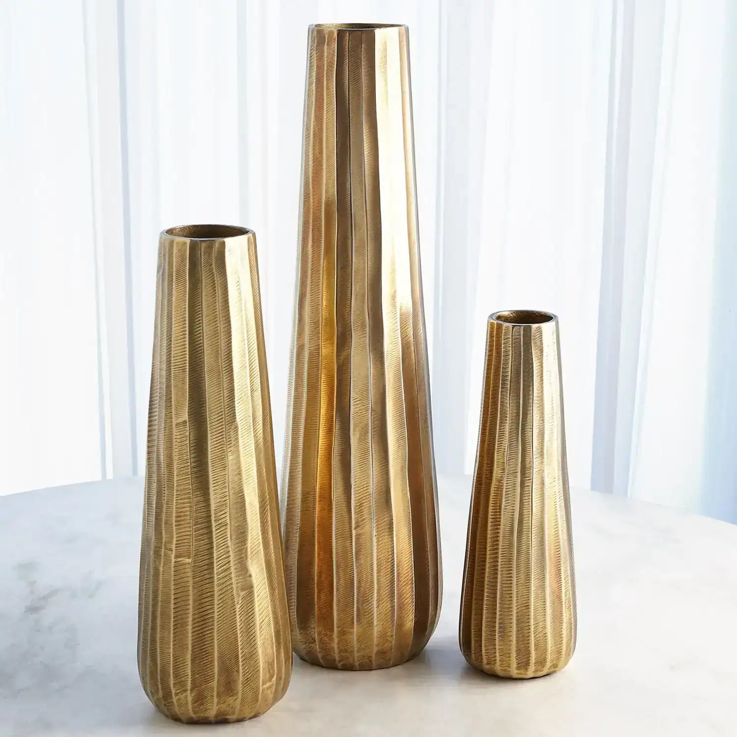 GLOBAL VIEWS CHASED ROUND VASE - Decorative Accents
