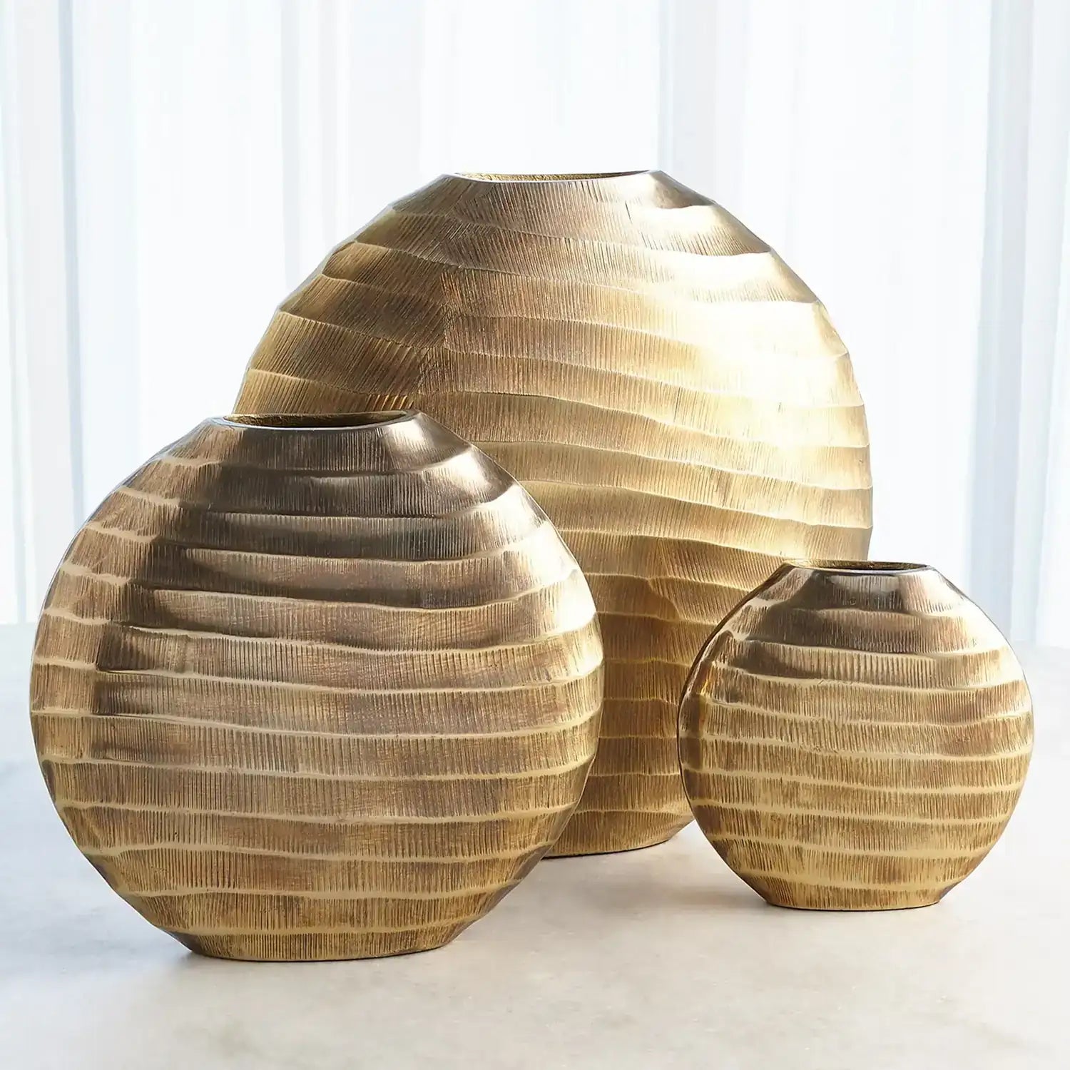 GLOBAL VIEWS CHASED OVAL VASE - Decorative Accents