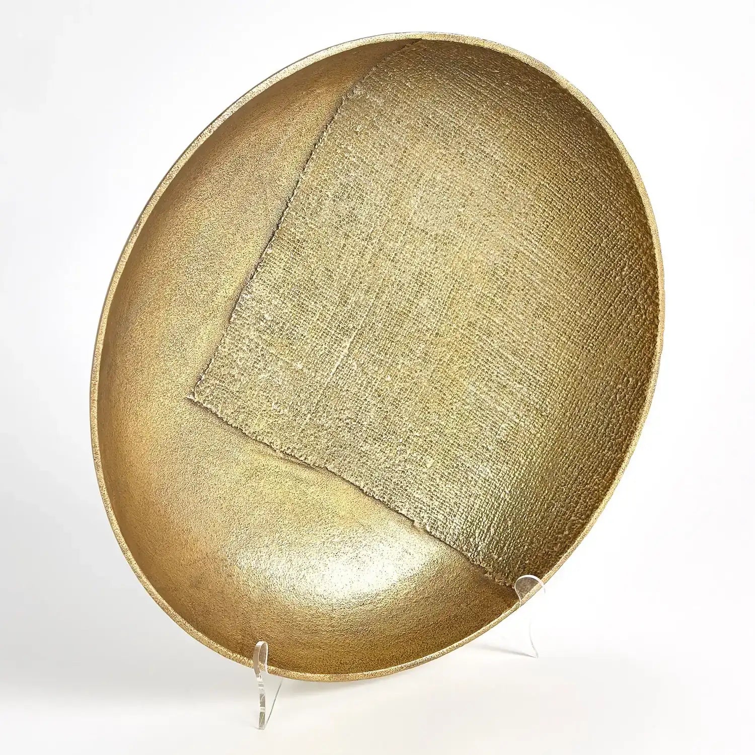 GLOBAL VIEWS LINEN ROUND TRAY - Decorative Accents