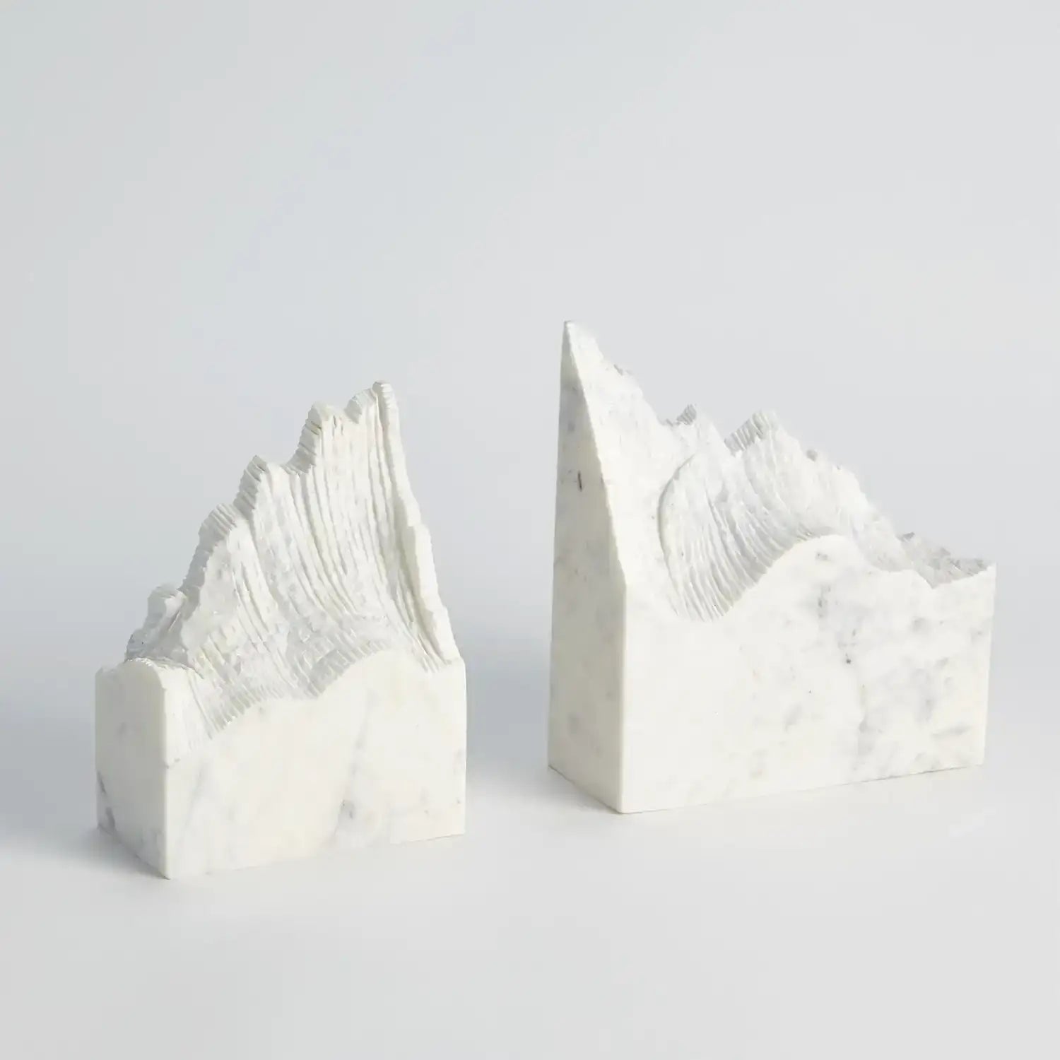 GLOBAL VIEWS PAIR MOUNTAIN SUMMIT BOOKENDS - Decorative Accents