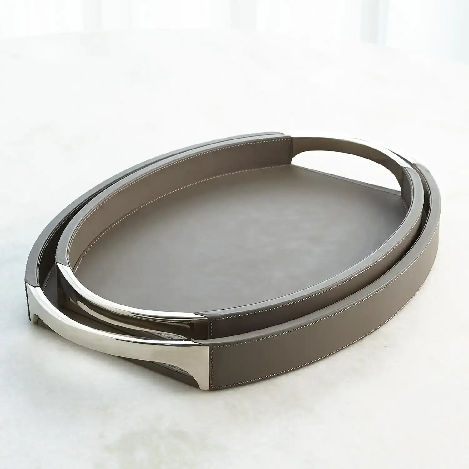 GLOBAL VIEWS ROBERTS TRAY - Decorative Accents