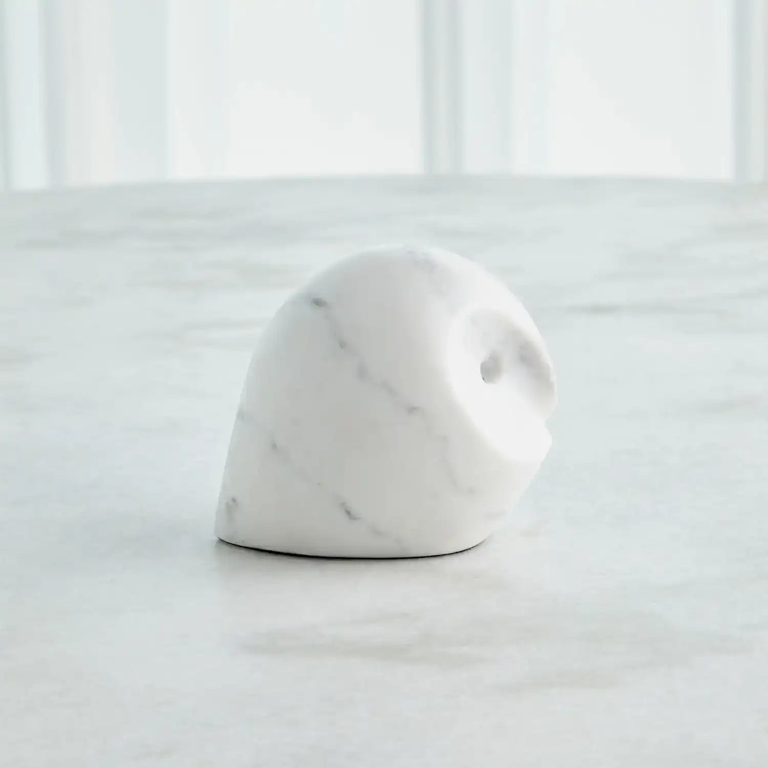 GLOBAL VIEWS SITTING OWL - Decorative Accents
