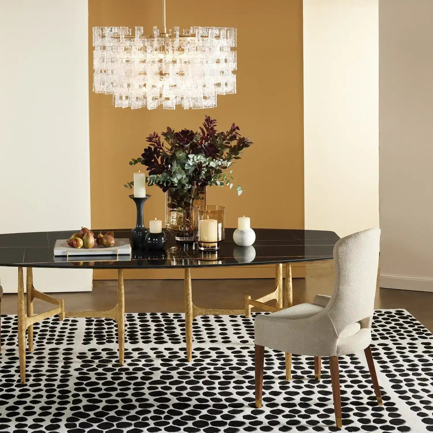 GLOBAL VIEWS CALYX CANDLE HOLDER - Decorative Accents