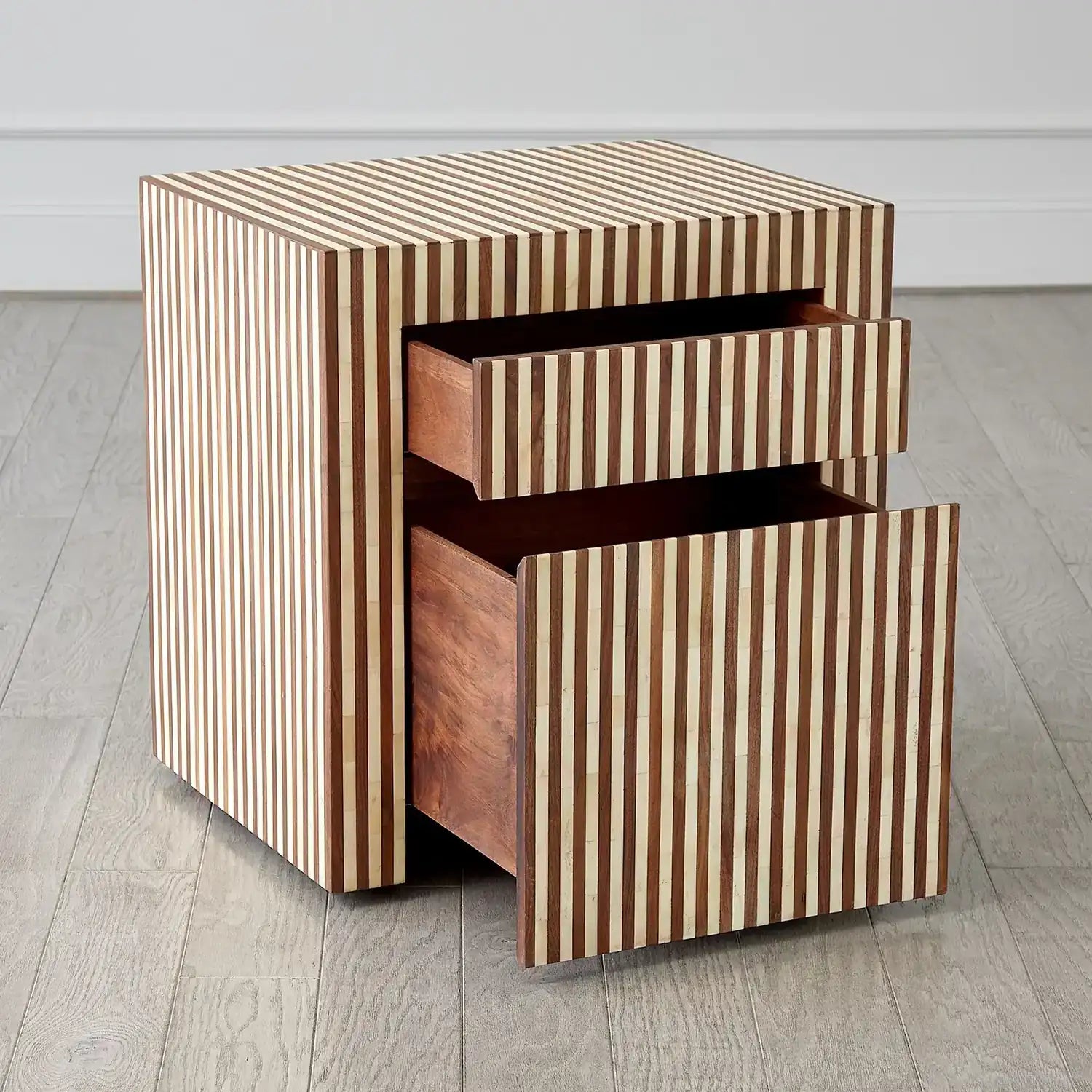 GLOBAL VIEWS SIENNA FILING CABINET - Decorative Accents