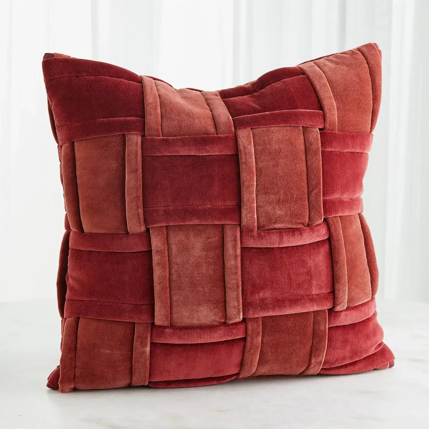 GLOBAL VIEWS WOVEN PILLOW - Decorative Accents