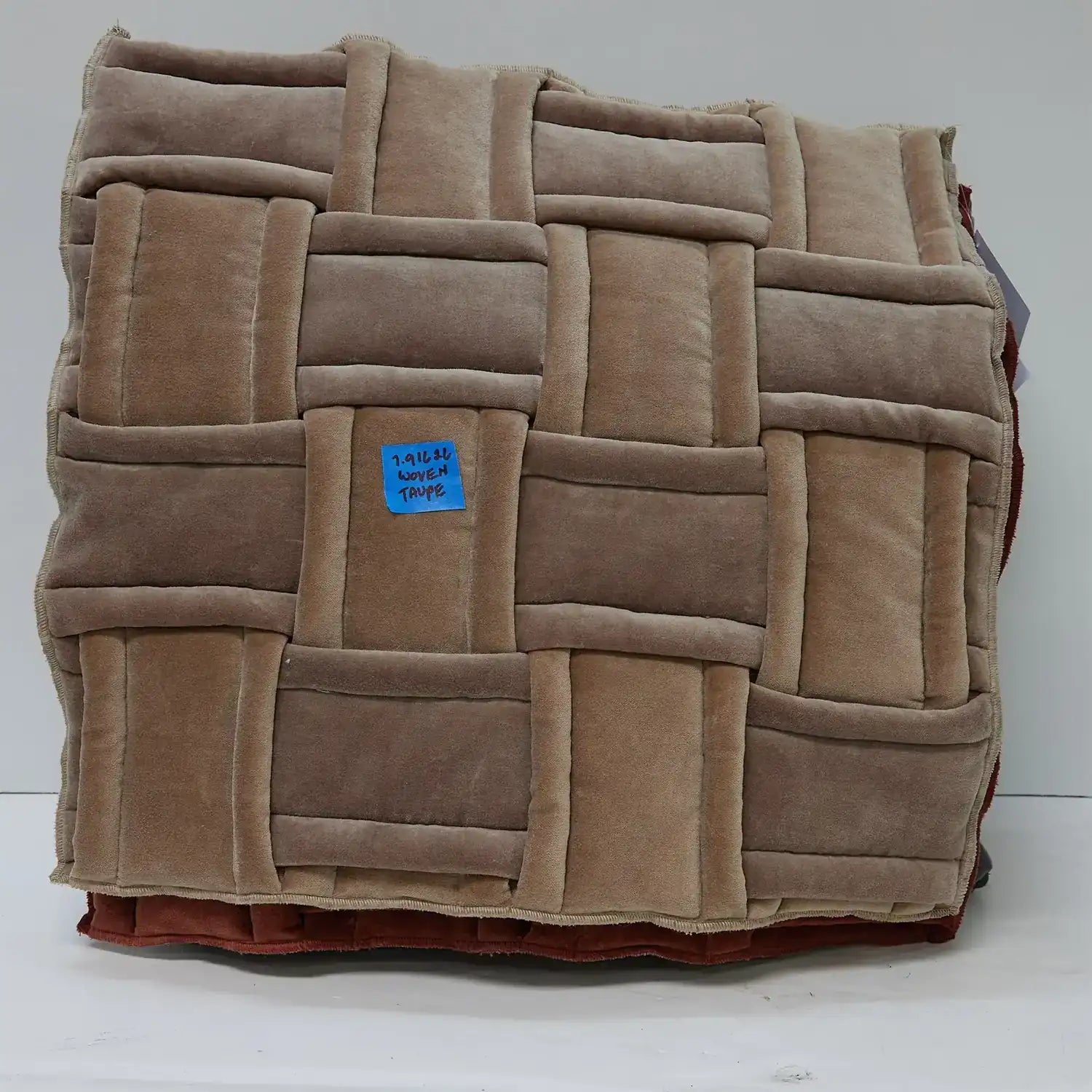 GLOBAL VIEWS WOVEN PILLOW - Decorative Accents