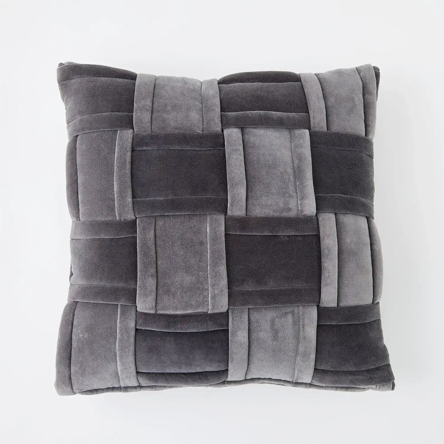 GLOBAL VIEWS WOVEN PILLOW - Decorative Accents