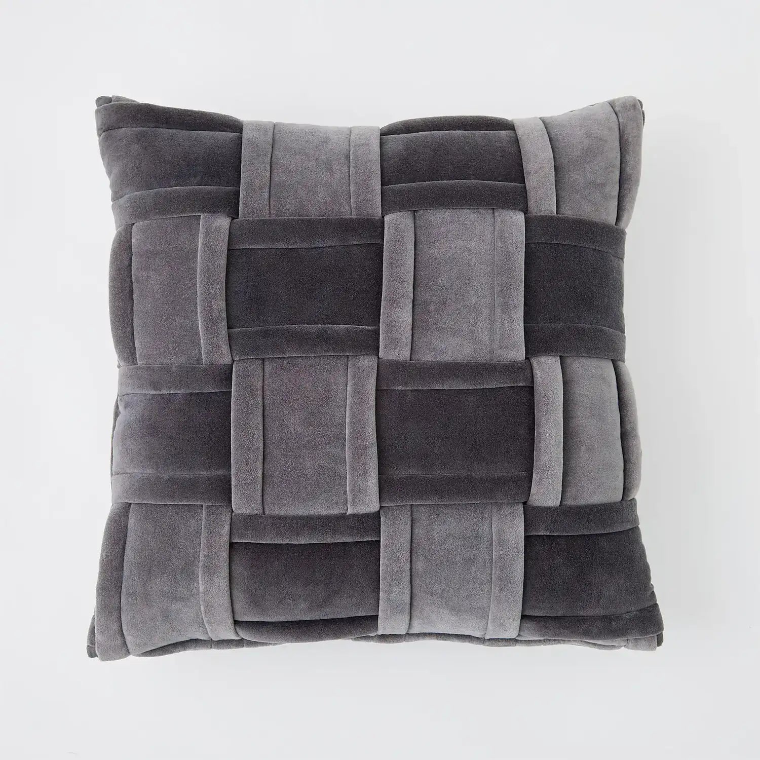 GLOBAL VIEWS WOVEN PILLOW - Decorative Accents