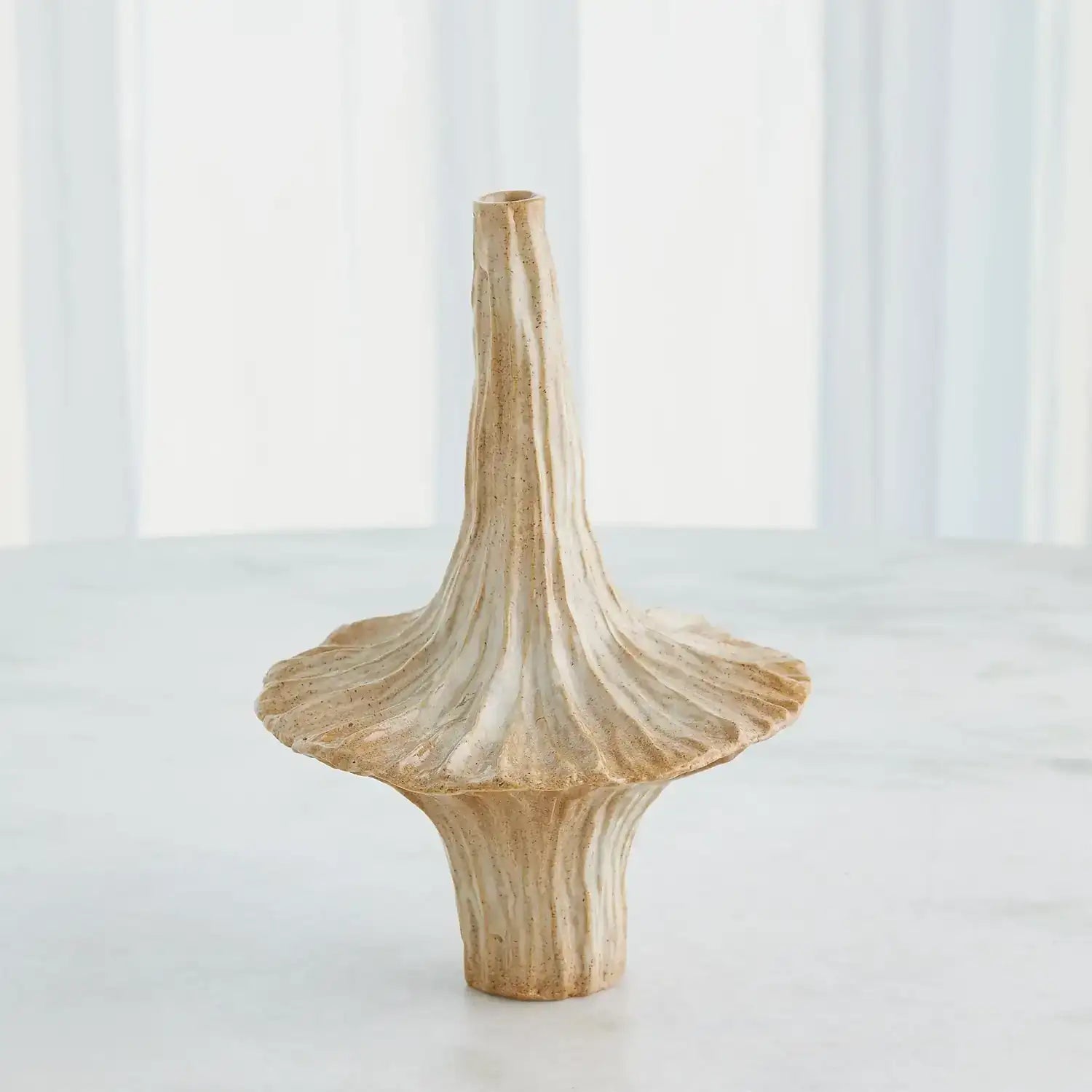 GLOBAL VIEWS GAMMA BOTTLE - Decorative Accents