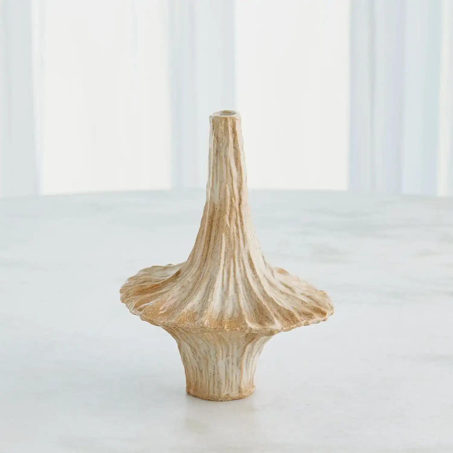 GLOBAL VIEWS GAMMA BOTTLE - Decorative Accents