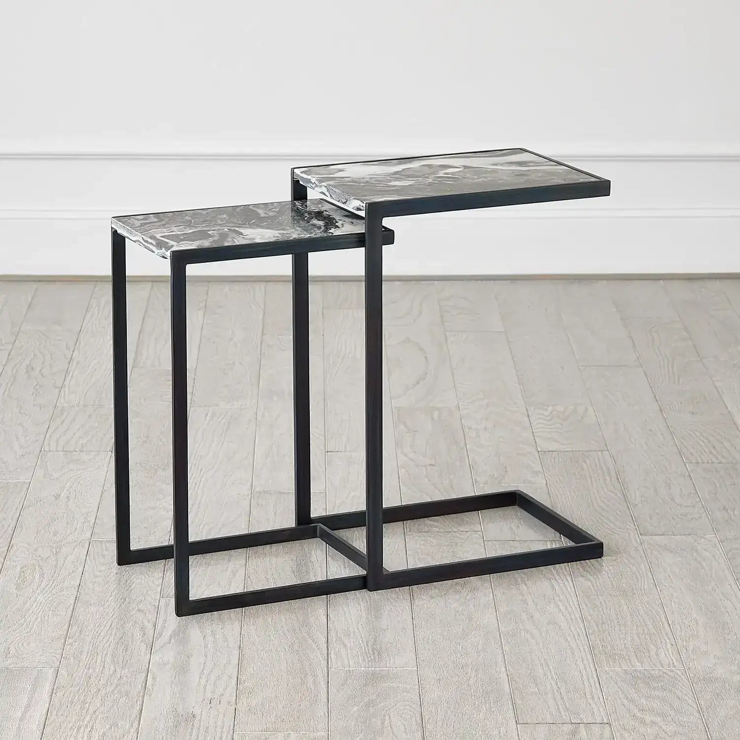 GLOBAL VIEWS NUDGE NESTING TABLE - Side